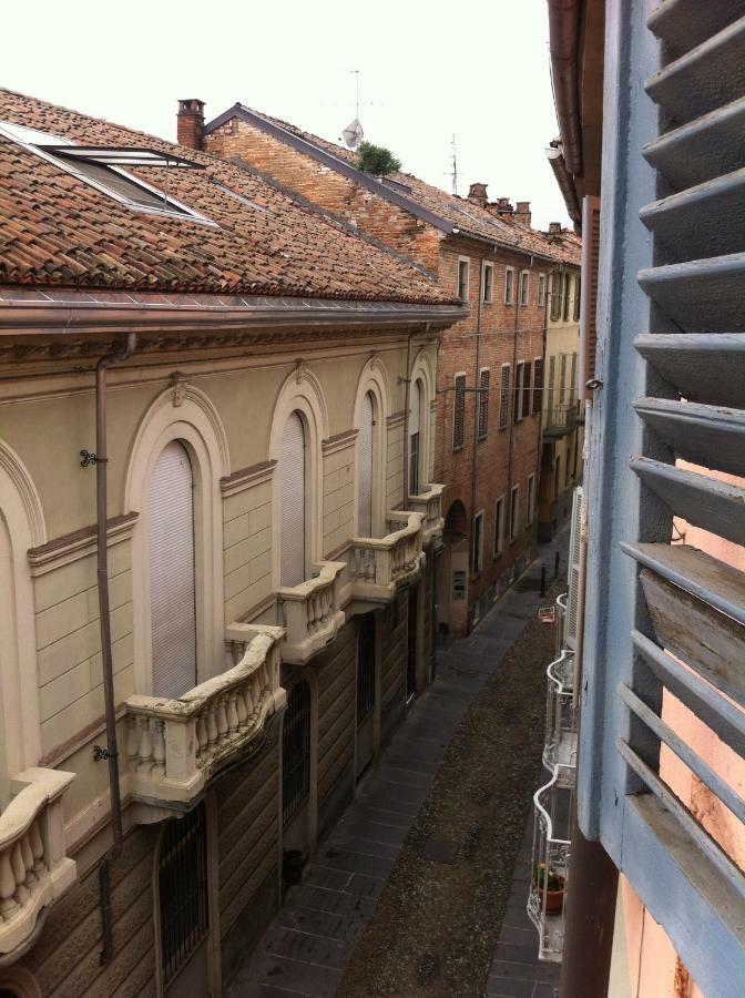 Appartamento In Centro Storico Asti Kültér fotó