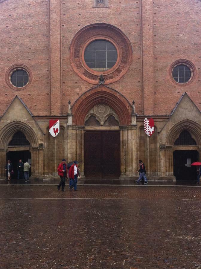 Appartamento In Centro Storico Asti Kültér fotó